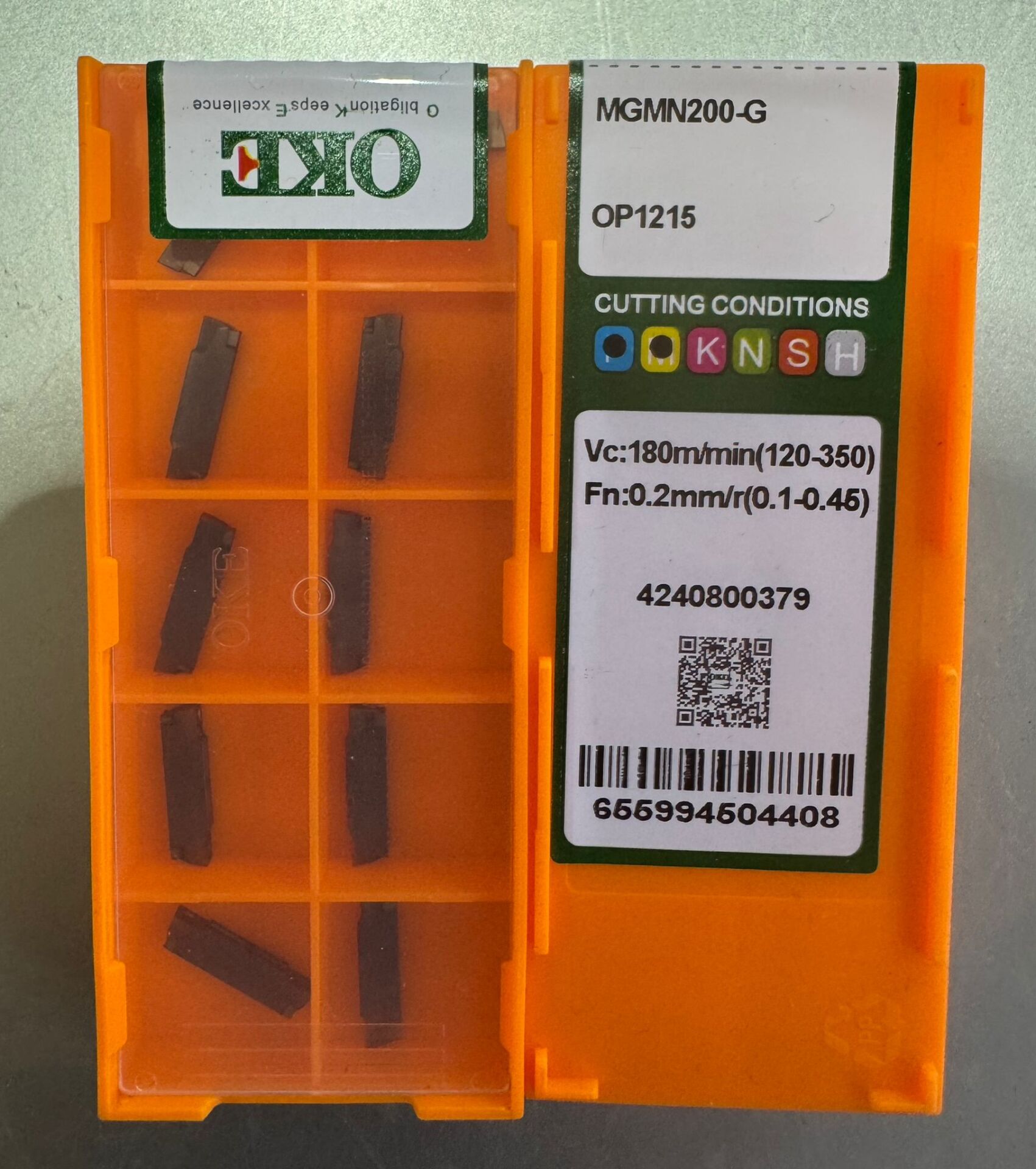 MGMN200-G OP1215  KESKİ ELMASI OKE